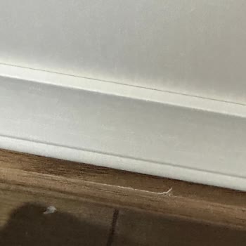 Teslimatta Hasarlı Mobilya Ve Uzayan Servis Süreci Mağduriyeti