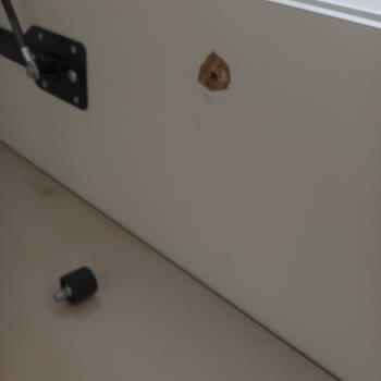 7 Yıl Garantili Üründe Kırık Parça İçin Ücret Talebi Ve Çözüm Sunulmaması