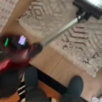 Onvo Şarjlı Dikey Süpürge Aniden Kapanıyor!
