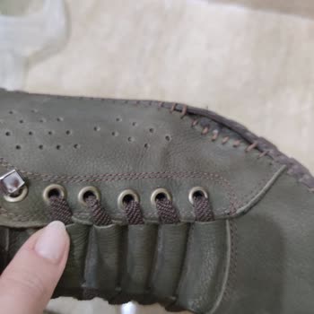 Az Kullanılan Ayakkabıda Açılma Ve Değişim Talebine Ret