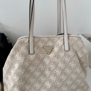 Guess Çantada Garanti Kapsamında Sorun Ve Müşteri Hizmetlerinden Destek Alamama