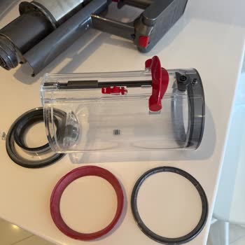 Dyson V15 Süpürge Toz Haznesi Sorunu Ve Müşteri Hizmetlerine Ulaşılamıyor