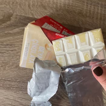 Taze Alınan Beyaz Çikolatanın Bozuk Çıkması Şaşkınlık Yarattı