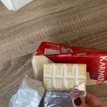 Taze Alınan Beyaz Çikolatanın Bozuk Çıkması Şaşkınlık Yarattı