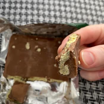 Aldığım Bolçi Dubai Çikolatanın Tadı Bozuk Çıktı, Yiyemedik