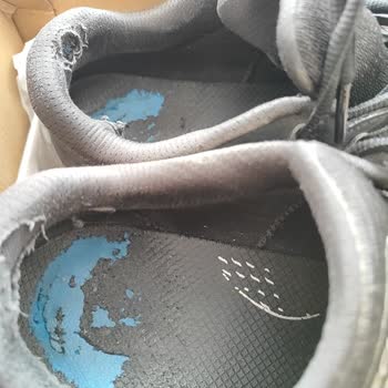 Kısa Sürede Yıpranan Ayakkabı İçin Eksik İnceleme Ve Mağduriyet