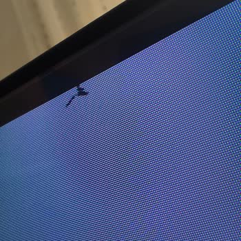 Sıfır Alınan Televizyonda Ekran Lekesi Ve İade Sürecinde Belirsizlik