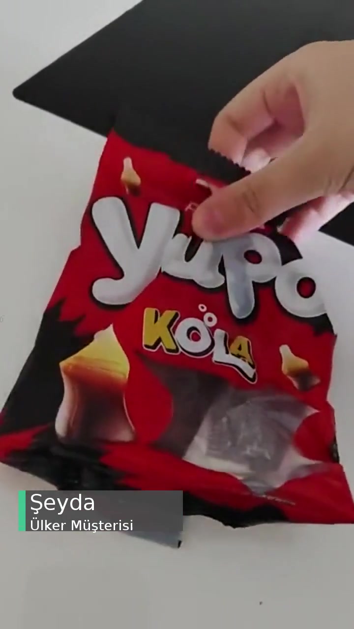 Ülker Bozuk Yupo videonun kapak resmi