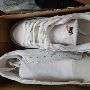 Ayakkabı İadesi Sonrası Ücretim Hala Hesabıma Yatırılmadı