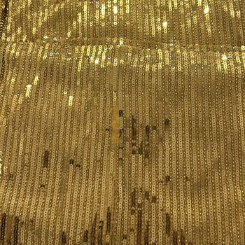 Kusurlu Elbise Ve Yetersiz Müşteri Hizmeti Nedeniyle Hayal Kırıklığı