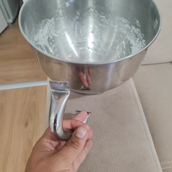 Hamur Makinesi Kulpu Kırıldı Yetkililerden Yardım Bekliyorum