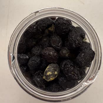 Özgün Zeytin Aldığım Siyah Zeytinler 1 Ayda Küflendi, Para İadesi İstiyorum