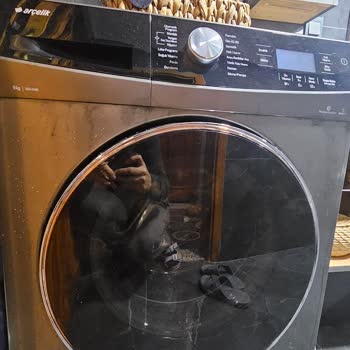 Çamaşır Makinesindeki Süregelen Su Sızıntısı Ve Leke Sorununa Çözüm Bulunamıyor