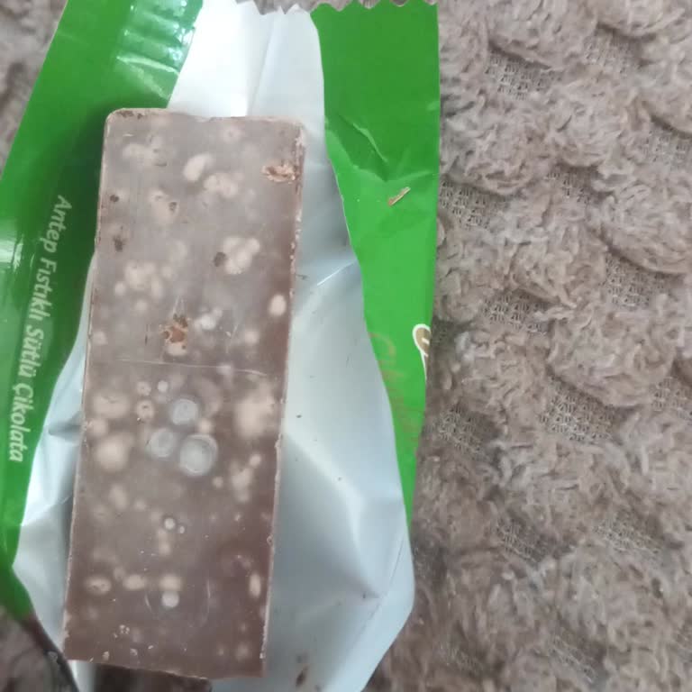 Aldığım Çikolatada Bozuk Tat Ve Renk Değişikliği Sorunu