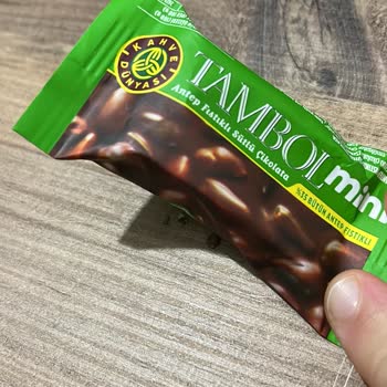 A101'den Aldığım Çikolatalar Küflü Ve Bozuk Çıktı, Mağaza Yardımcı Olmadı