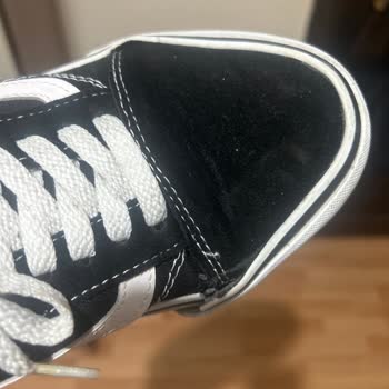 Vans Ayakkabı Tabanı Bir Haftada Çıktı, İade Ve Ücret İadesi Yapılmadı