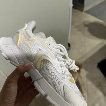 Sorunlu Ayakkabı Ve Yetersiz Müşteri Hizmetleri Mağduriyetimi Artırdı