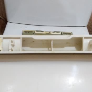 Turkuaz Seramik Klozet Kapağı Menteşe Parçası Bulunamıyor, Mağduriyet Yaşıyorum