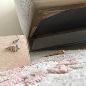 Aldığım Salon Takımı İlk Günden Sorunlu, Mağaza Çözüm Sunmuyor