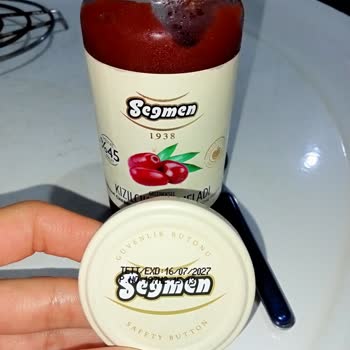 Kızılcık Marmeladı Beklerken Farklı Bir Tat Ve Kıvamla Karşılaştım, Açıklama İstiyorum