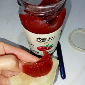 Kızılcık Marmeladı Beklerken Farklı Bir Tat Ve Kıvamla Karşılaştım, Açıklama İstiyorum
