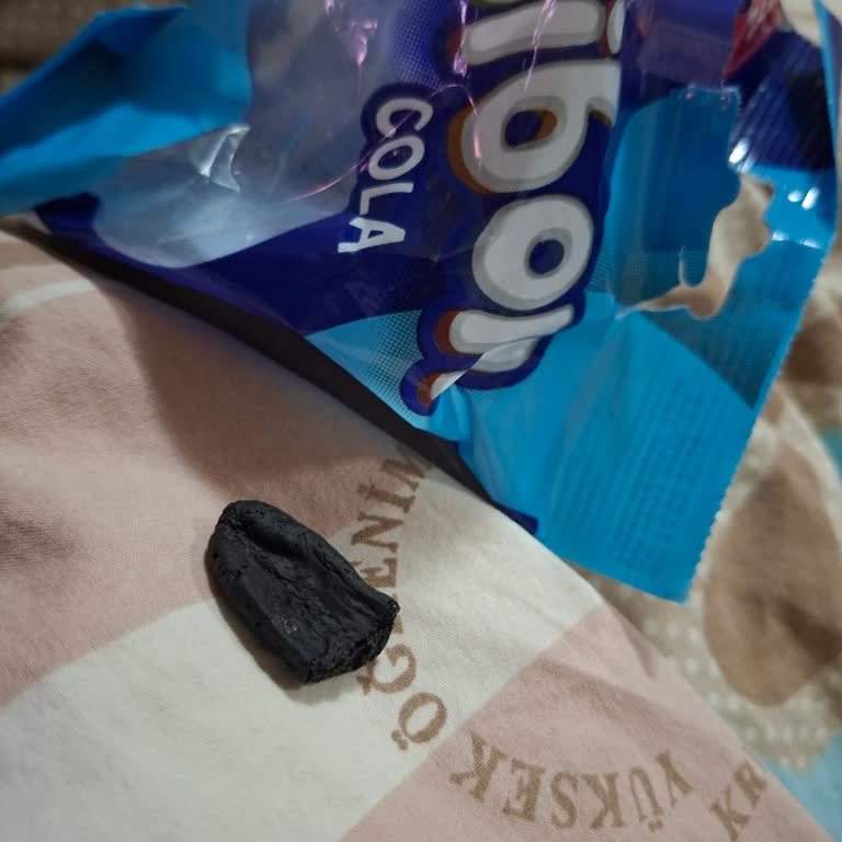 Kent Jelibon Paketinde Tanımlanamayan Sert Cisimle Karşılaştım