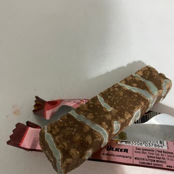 BİM'den Aldığım Ülker Pico Çikolatalarda Renk Ve Tat Bozukluğu