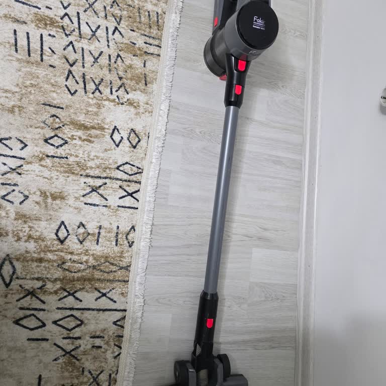 Fakir İnovator 4048 Süpürge: Kısa Sürede Arızalar Ve Yetersiz Servis Deneyimi