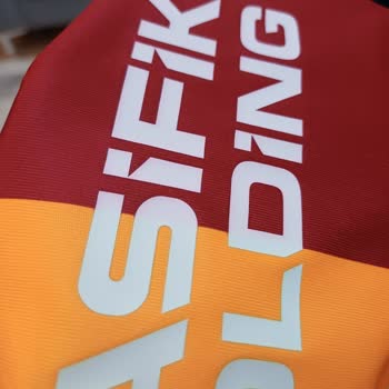 Defolu Ve Kullanılmış Forma Satışıyla Mağdur Edildik, Müşteri Hizmetleri Sorunu Çözmüyor