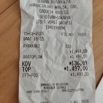 Hotiç Terlikler Ayakta Siyah Leke Ve Pas Yaptı, Mağduriyetim Giderilmiyor