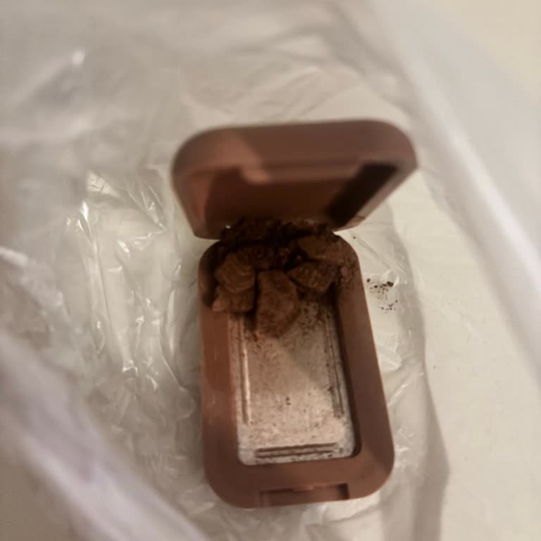 Kırık Gelen Allık İçin Değişim Talebim Cevapsız Kaldı