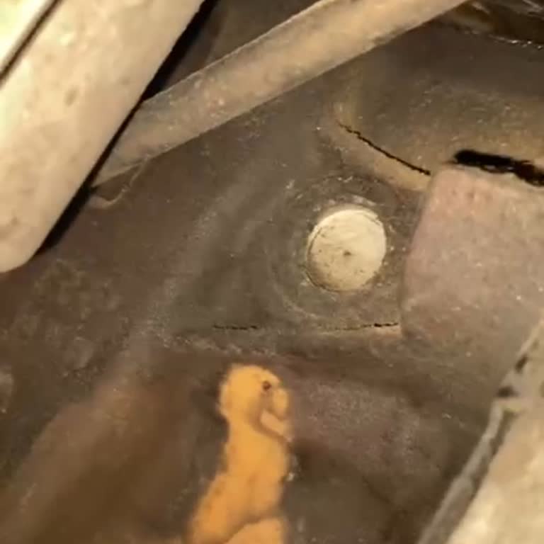 13 Yıllık Doblo'da Motor Bloğu Delinmesi Şaşkınlığı