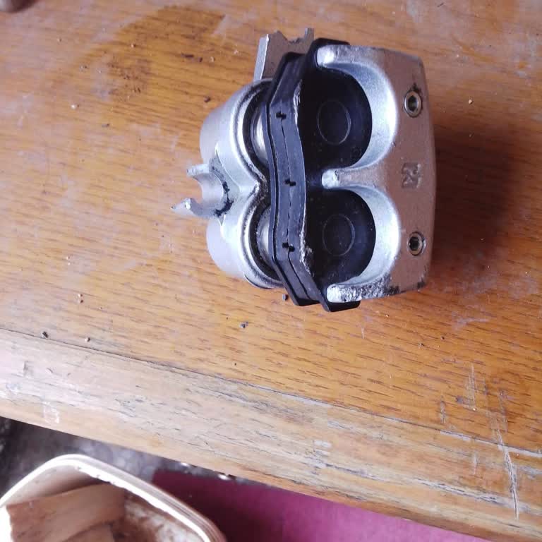 Yeni Alınan Motolux Motosikletin Fren Arızası Ve Yedek Parça Temininde Büyük Mağduriyet