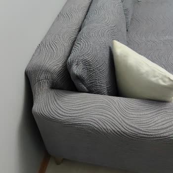 Kısa Sürede Renk Solması Yaşayan Koltuk Kılıfı Ve Değişim Talebinin Reddedilmesi