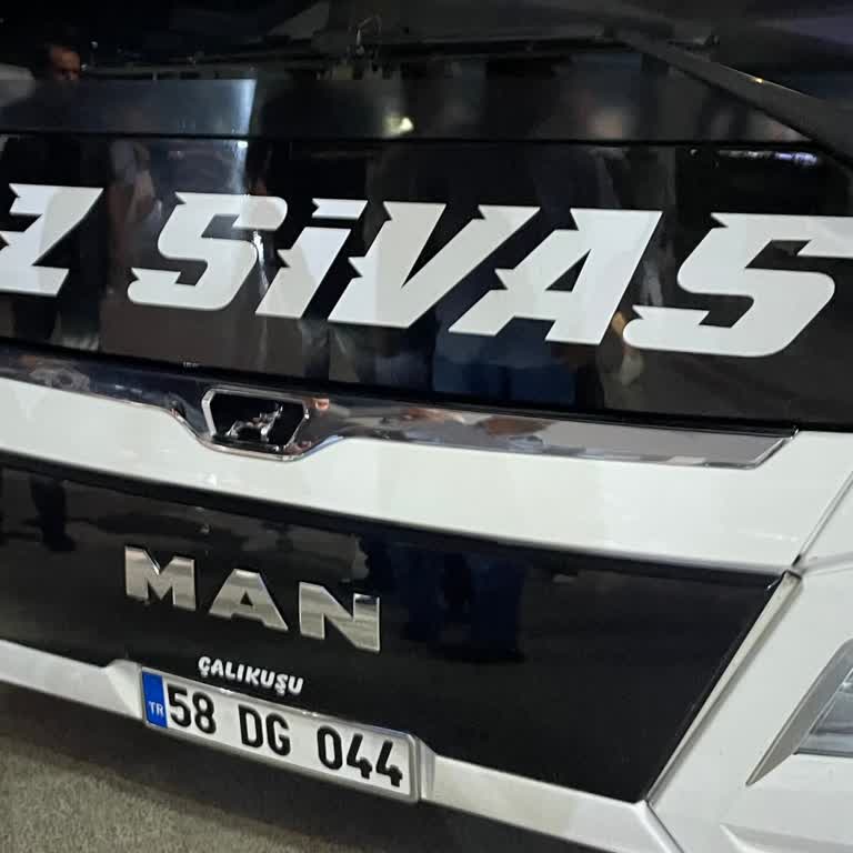 Otobüs Şoföründen Şok Edici Davranış Ve Mağduriyet