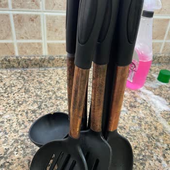 Mutfak Ürünlerinde Kısa Sürede Deformasyon ve Renk Bozulması