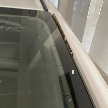 Yetkili Serviste Uzayan Süre Ve İlgisizlik Mağduriyeti