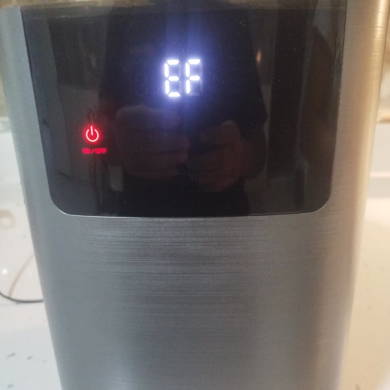 Yeni Alınan Weewell Buhar Makinesi Sürekli Hata Veriyor, Değişim Talep Ediyorum