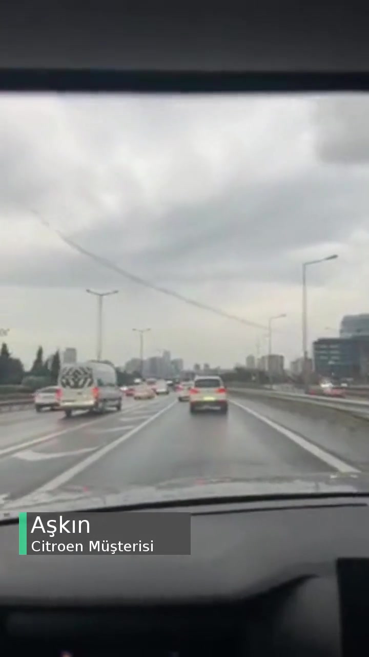 Citroen C4X 2025 Ön Cam Sorunu videonun kapak resmi