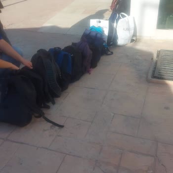 Kütüphanede Yoğunluk Ve Yer Sıkıntısı Nedeniyle Mağduriyet