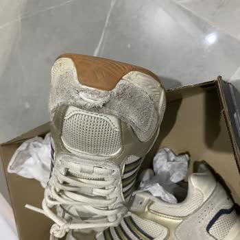 6 Ayda Yırtılan Adidas Ayakkabı Ve Reddedilen Garanti Talebi