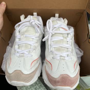 Tek Ayakkabıda Renk Solması Ve Garanti Reddiyle Mağduriyet