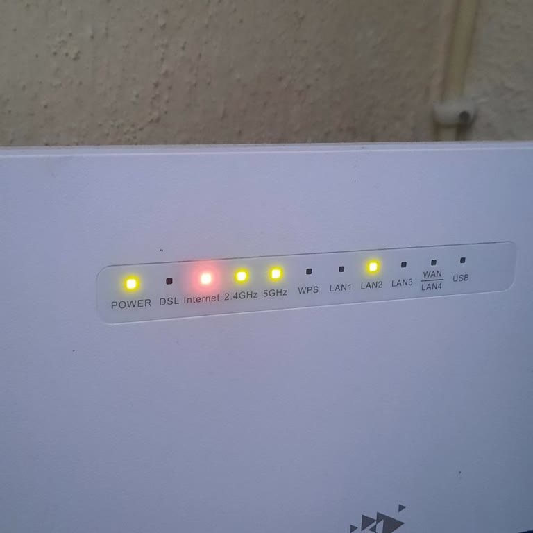 İnternet Hizmetinde Uzun Süreli Kesinti Ve Çözülmeyen Arıza Nedeniyle Mağduriyet