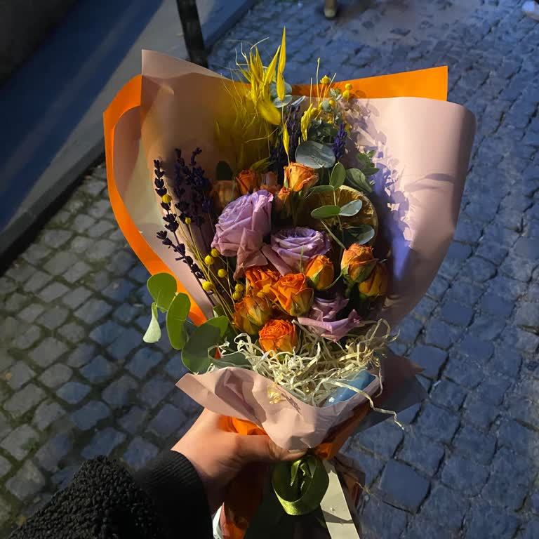 Teslim Edilen Çiçek Beklentileri Karşılamadı, Mağduriyetimin Giderilmesini Talep Ediyorum