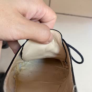 Nine West Ayakkabımın İç Tabanı Parçalandı, Destek Alamıyorum