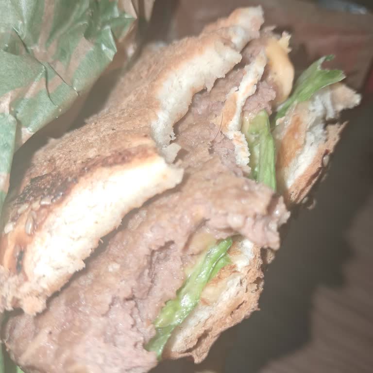 Hamburgerde Kıl Çıkması Ve Ücret İadesi Talebi