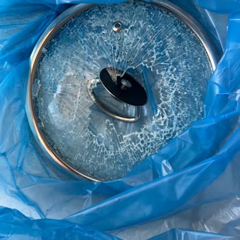 Çelik Tencere Setinde Cam Kapak Çatlaması Ve Beyaz Leke Sorunu