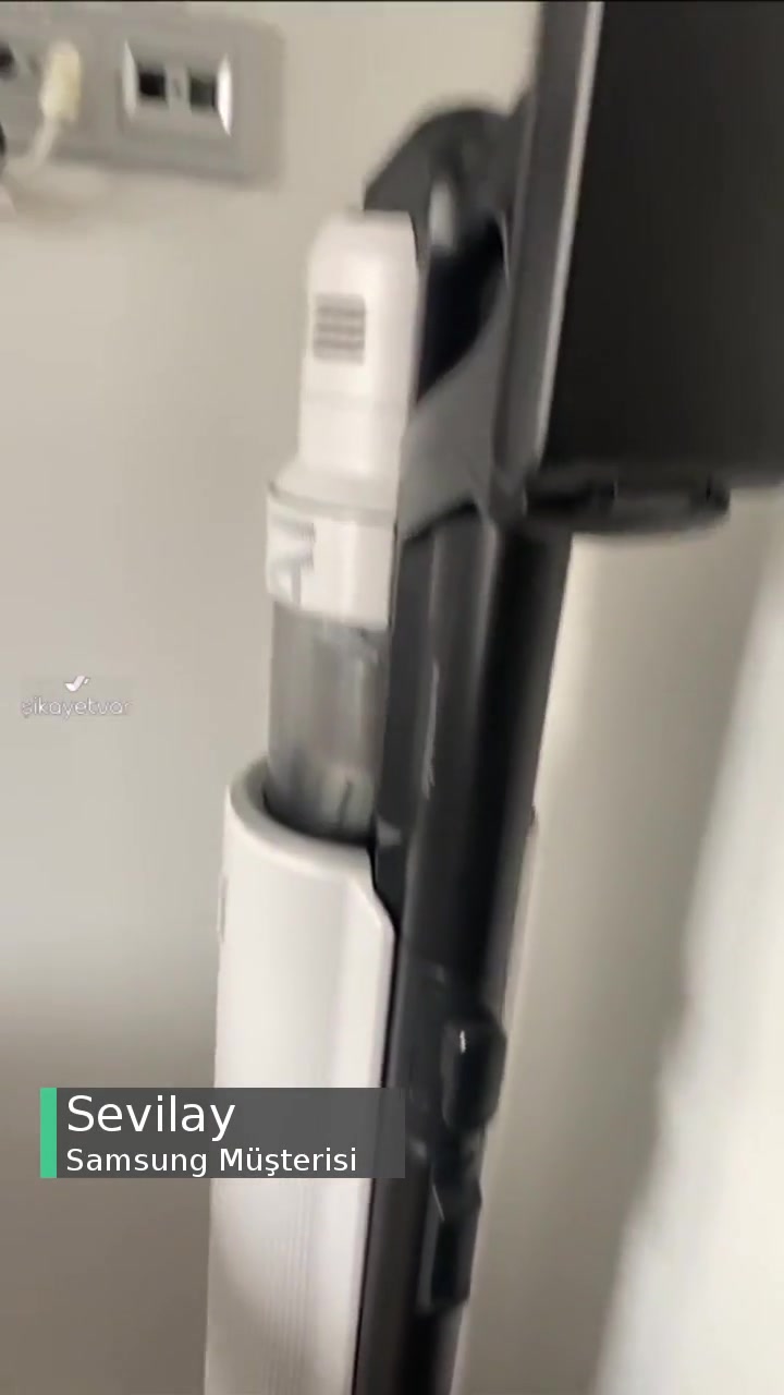 Samsung Süpürge Çalışırken Kendi Kendine Duruyor videonun kapak resmi