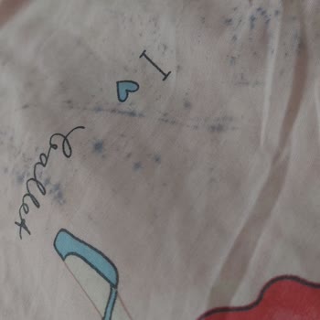 Saç Boyası Sürekli Akıyor Ve Saç Dökülmesi Başladı