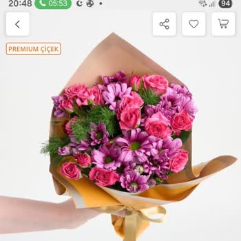 Çiçek Sepeti'nden Gelen Solmuş Ve Farklı Çiçek Hayal Kırıklığı Yarattı